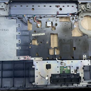 Sony Vaio Pcg-81113m Üst Kasa,Power Buton,Hoparlör 2.EL
