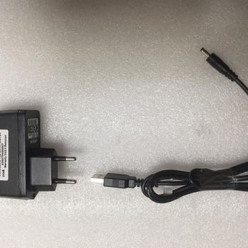 Hometech Alfa 100A Notebook Adaptör ve Usb Şarj Kablosu