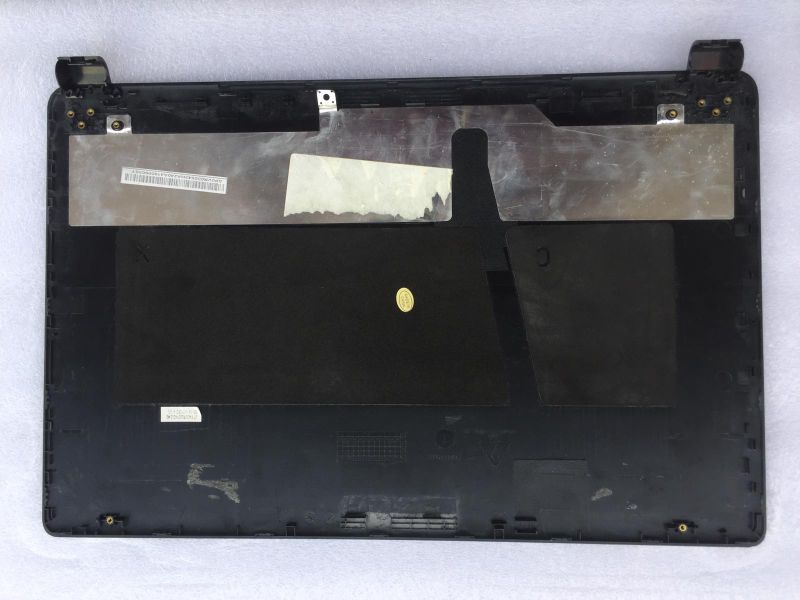 Packerd Bell V5wt2 Lcd Cover