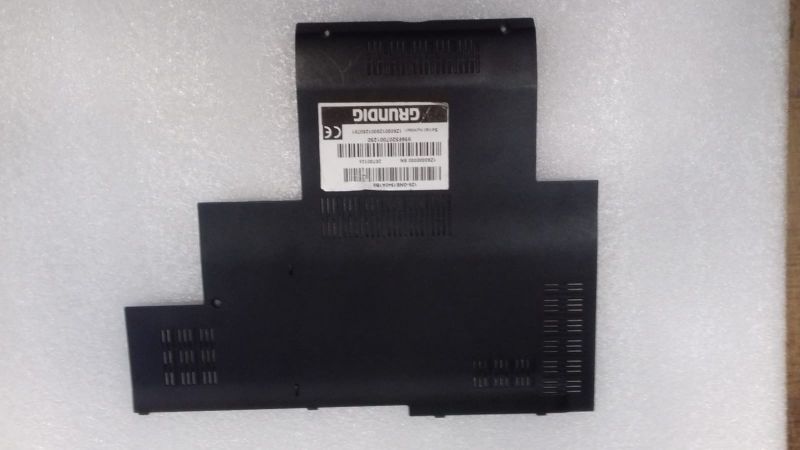 Grundıg GNB 1540 A1 B8 Alt Servis Kapağı  2.el