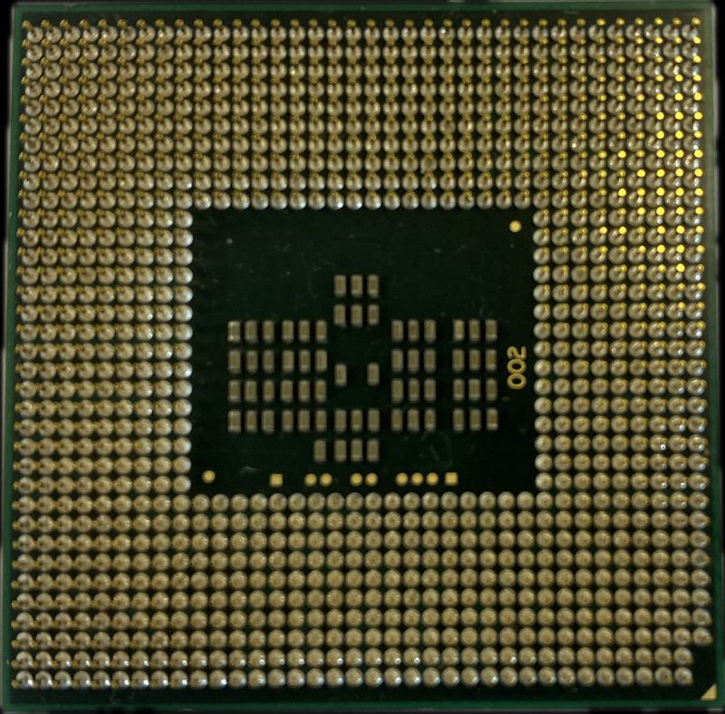 Intel® Core™ i7-740QM İşlemci 1.73-2,93GHz'e kadar işlemci hızı, rPGA 2.EL