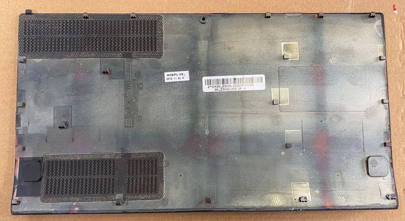Lenovo İdeapad Z585 Notebook Alt Kapak Ram Kapağı